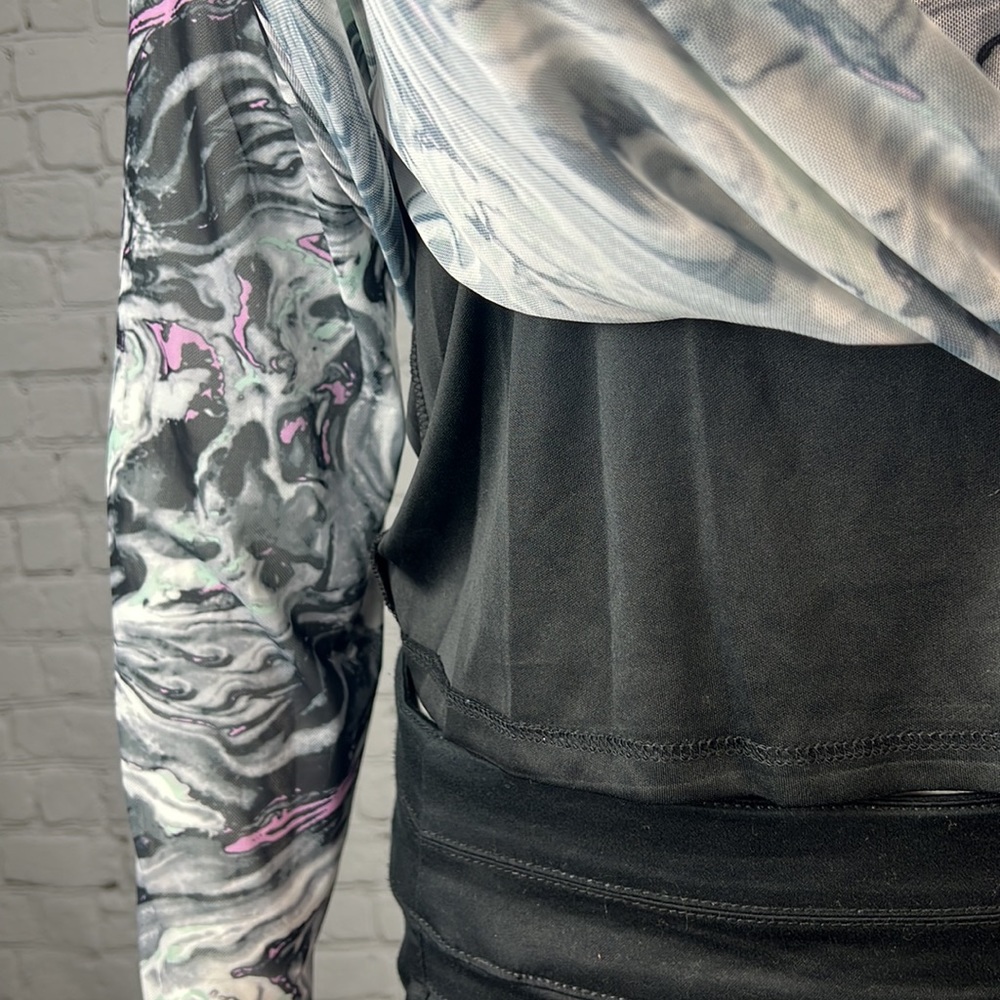Love, Fire Colorful Mesh Overlay Henley Top Plus Size 2X - Picture 5 of 5